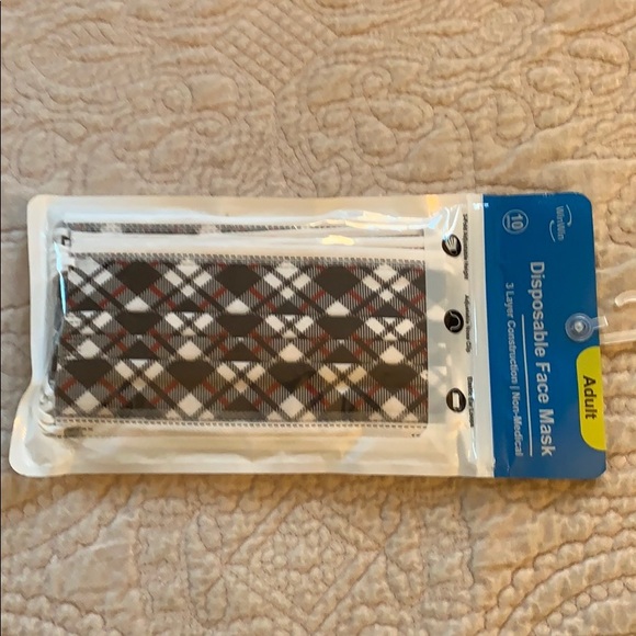 NWT Disposable Patterned Face Masks